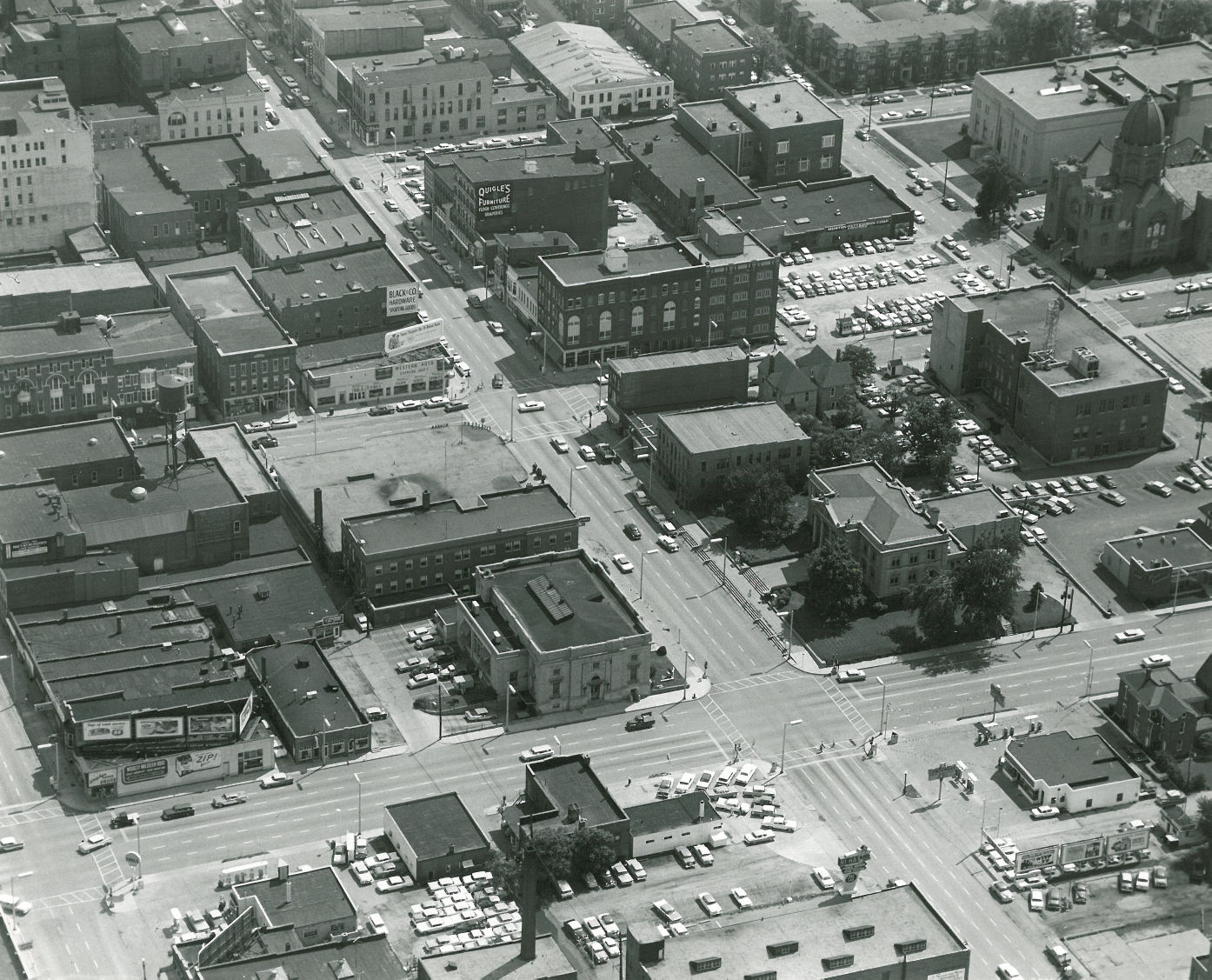 1960: Eldorado and Main